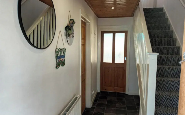 Charming 3-bed House in Birmingham Near nec & hs2