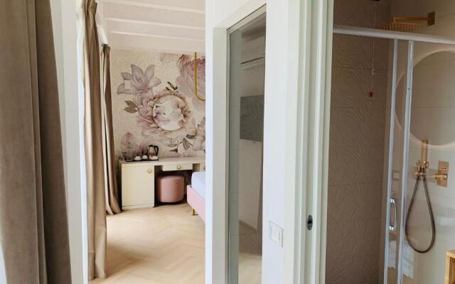 Luxury Suites Rocopom