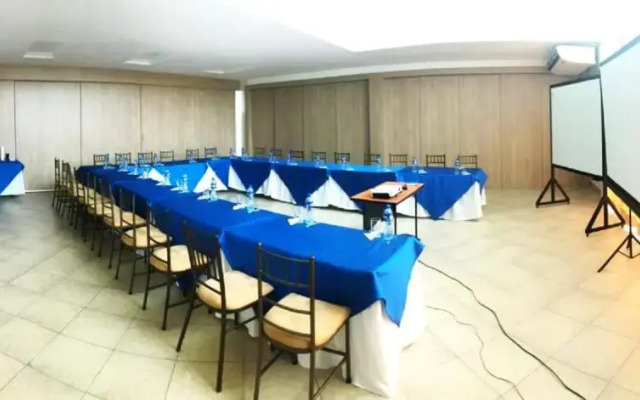 Hotel Palmar del Sol