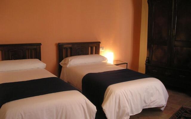 Cal Maginet Hotel