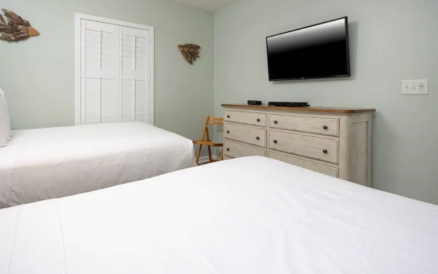 Phoenix X 1009 3 Bedroom Condo