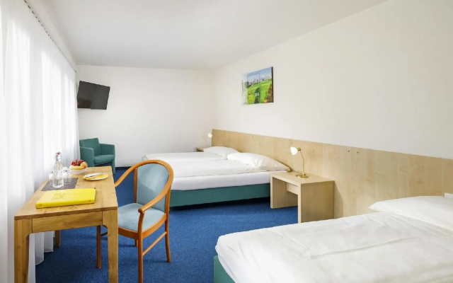 Central Hotel Post