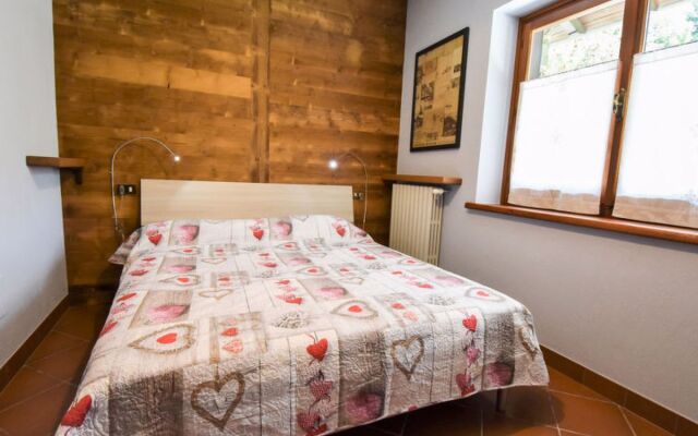 Maison Pro de Solari 28750