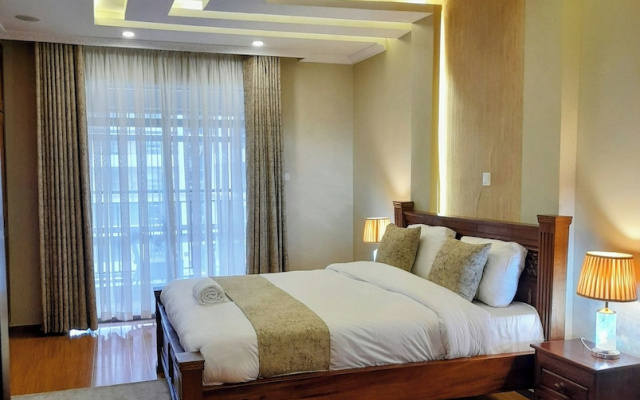 Luxurious 4-bedroom Apartment With Pool Access in Lavington