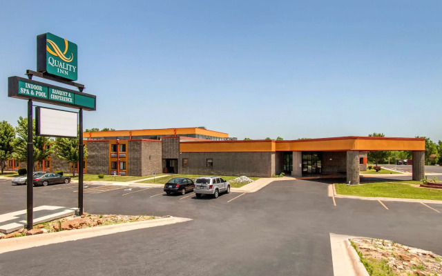 Quality Inn Arkansas City North