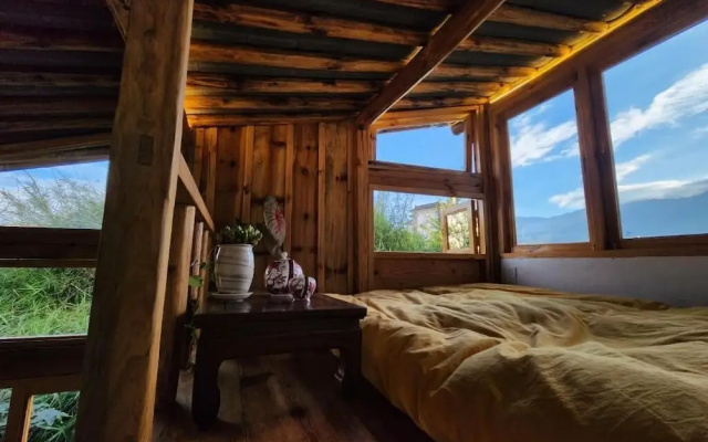 Secret Moon – Guest Rooms – Dali
