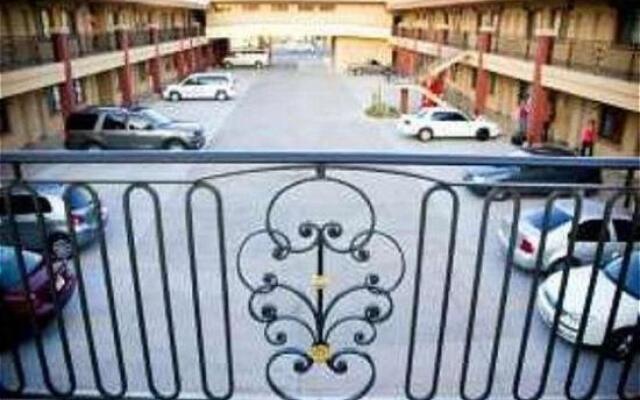 Plaza Las Quintas