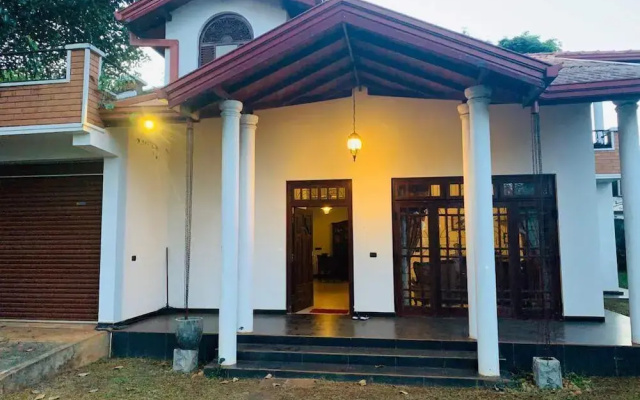 Kings Court Residency