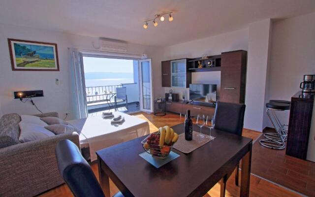 Studio Apartman LUKA