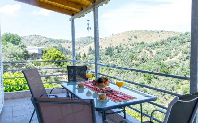 Ortaki Traditional House