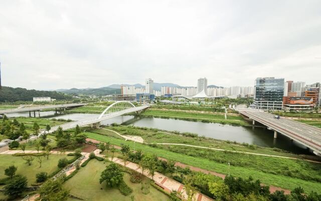 Jinju Chungmugongdong Cozy