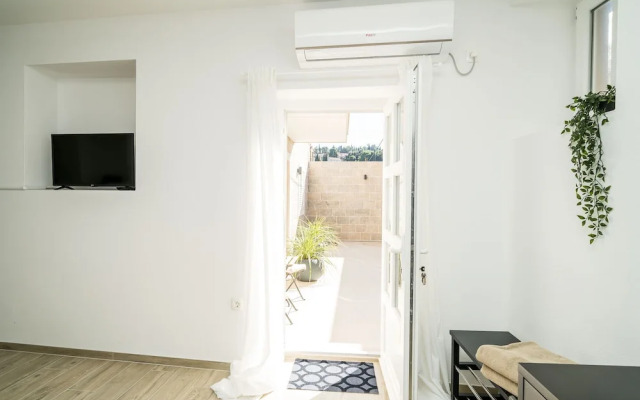 Residence & Pool Villa Schwarz Suites