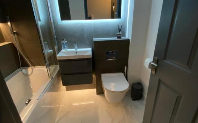 Beautiful modern cosy central apartment / sleeps 4