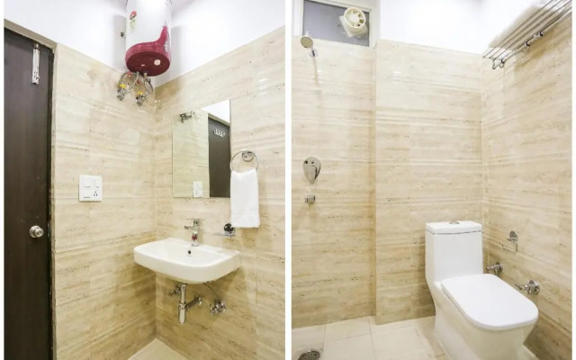 Hotel The Royal by OYO Rooms