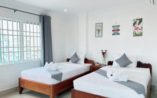 White Corner Hotel