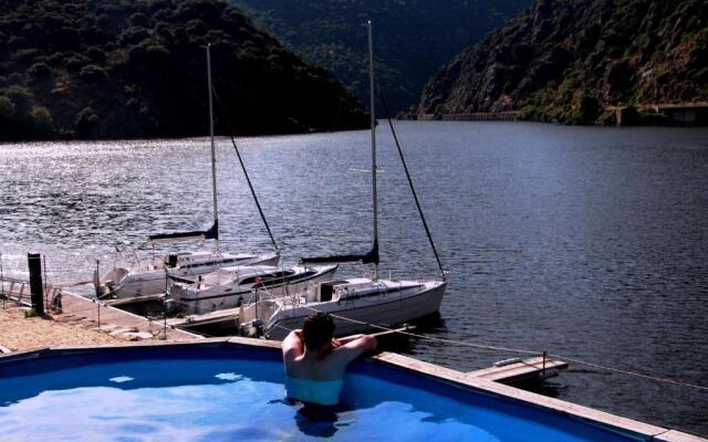 Douro Fluvina Yachts & Chalets