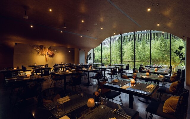Vivir Jiaoxi Hotel