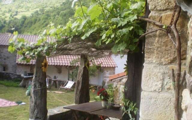 Apartamentos Rurales Buenamadre