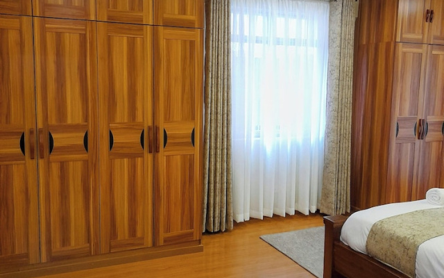 Luxurious 4-bedroom Apartment With Pool Access in Lavington