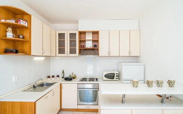 Apartment Kia