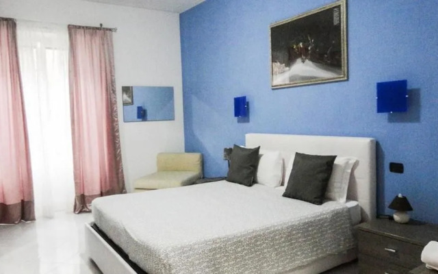 Suites Holiday Rooms