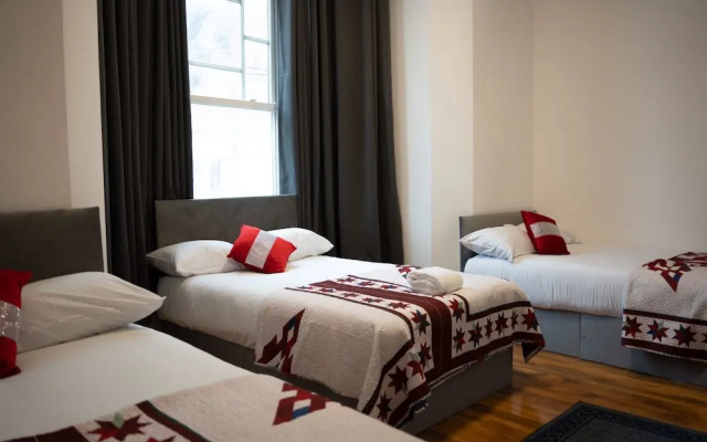 Carlton Residence Sleeps 6