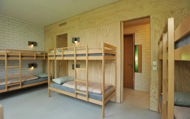 Youth Hostel Basel – Guest Rooms – Basel