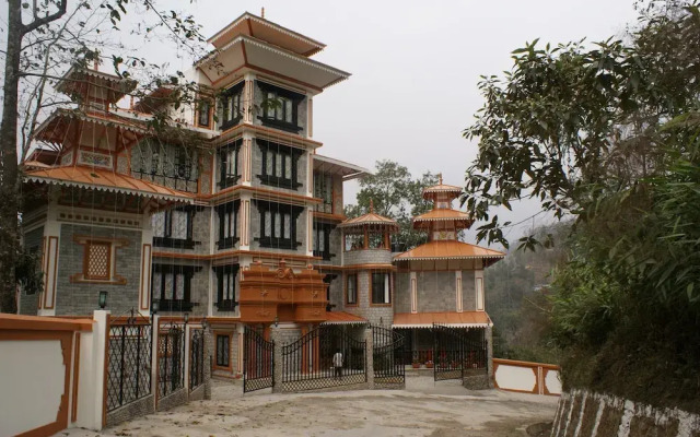 Saramsa Resort