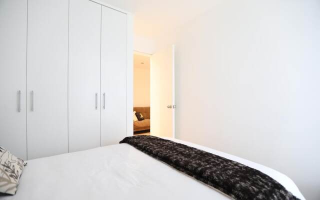 2BDR APT w/ pool & gym - Barranco!