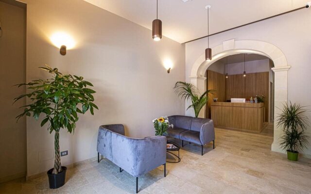 Charme Simon Bolivar