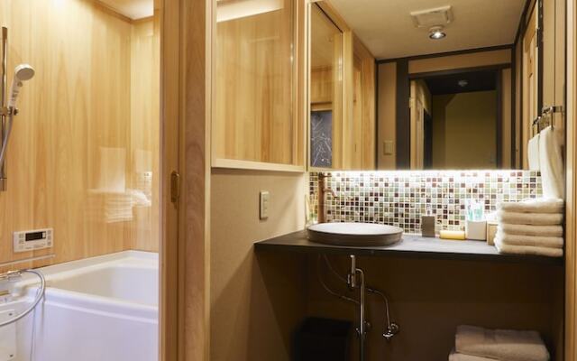 Miro Hachijo Uchidacho Tei