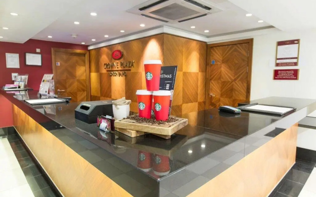 Crowne Plaza London Ealing by IHG