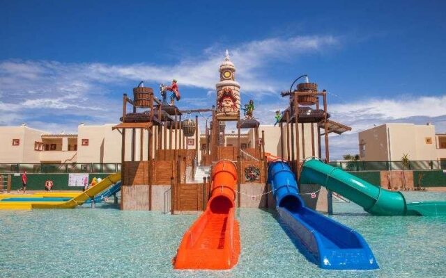 Sirenis Seaview Country Club