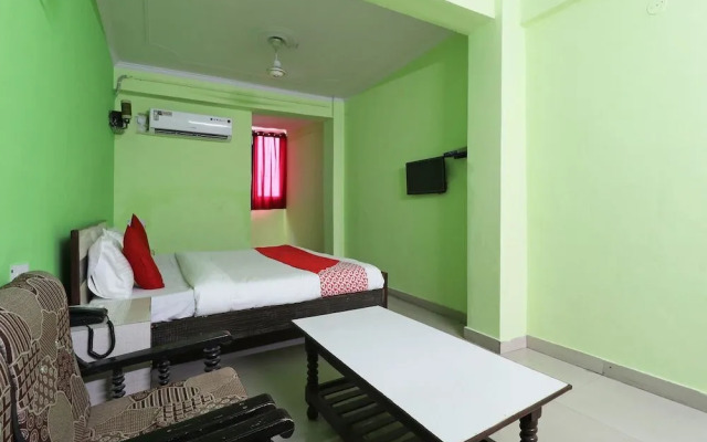 N H Plaza Lodge & Farm House by OYO Rooms