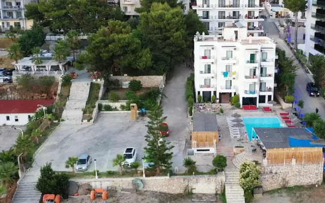 1bed Beachfront With Seaview Balcony - 5mintobeach