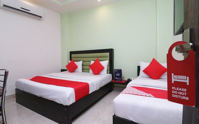 OYO 14801 Hotel Ganges Glory