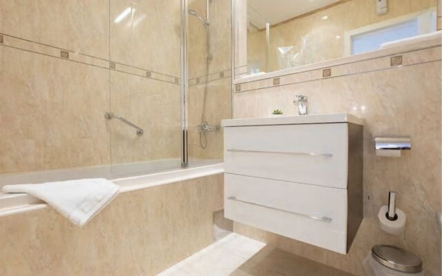 Madison Luxury Apartments & Rooms
