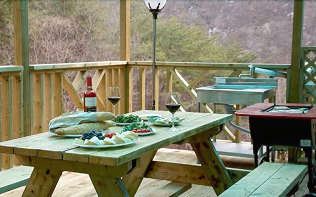 Yangsan Chickweed & Flower Pension