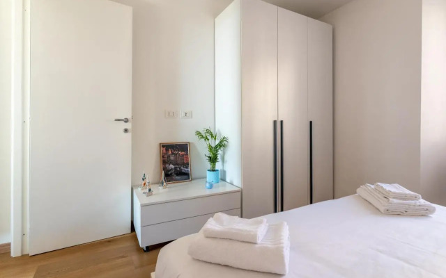 ALTIDO Great Flat with Balcony & Sea View near Beach