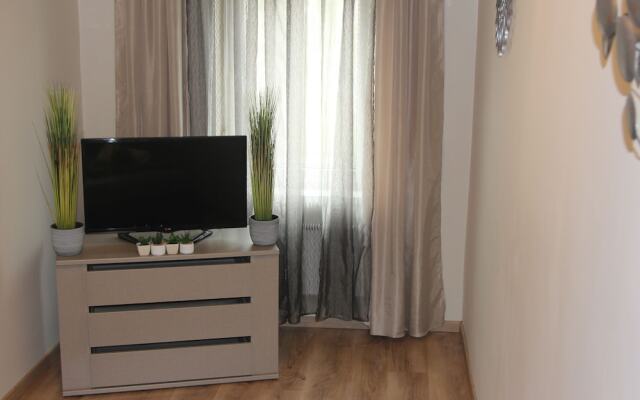 Mox Downtown Apartman