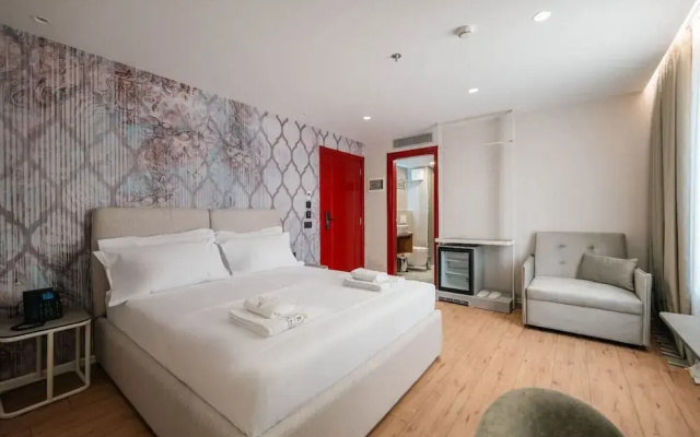 Ermes Deluxe Double Room With Sofa Bed