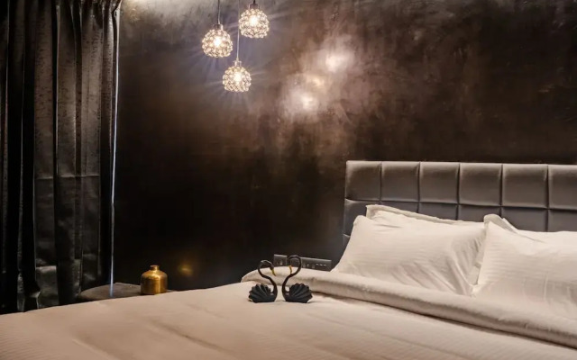 Nomads Resort - Destination Stays
