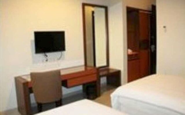 The Summit Siliwangi Hotel
