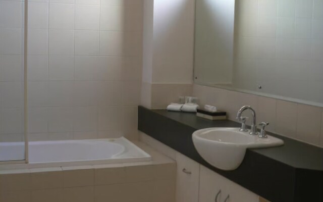 Rnr Serviced Apartments Adelaide-Wakefield
