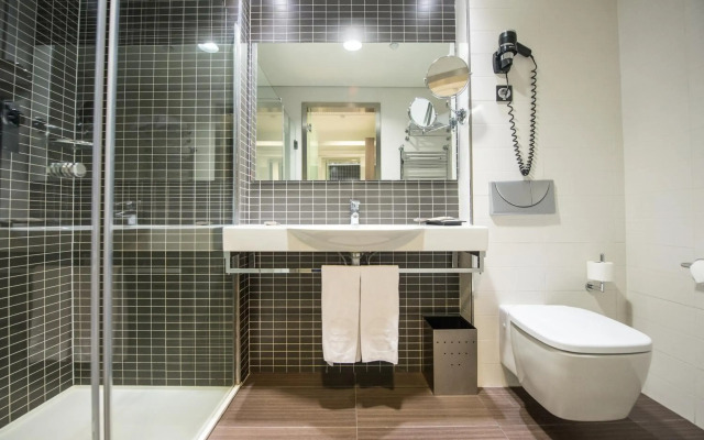 Canadas Best Value Inn Whitecourt