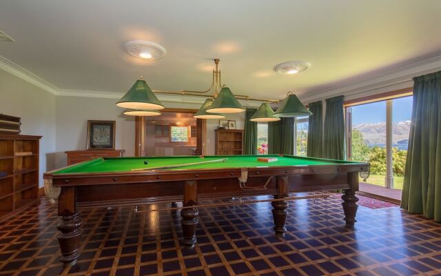 The Manor - Wanaka Unlocked