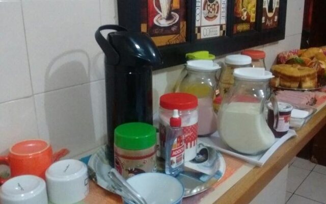 Ville Hostel Cama & Café