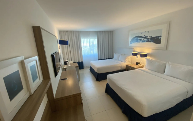 Holiday Inn Acapulco La Isla by IHG