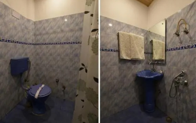 OYO 24828 Hotel Akshay