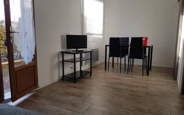 Appartement Merville-Franceville-Plage, 3 pièces, 4 personnes - FR-1-465-73